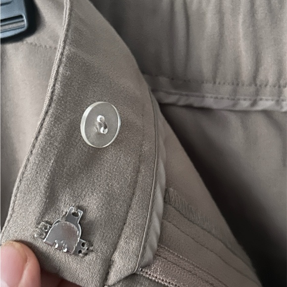 Susan Graver tan  Bermuda shorts, Size 12 - Picture 6 of 7